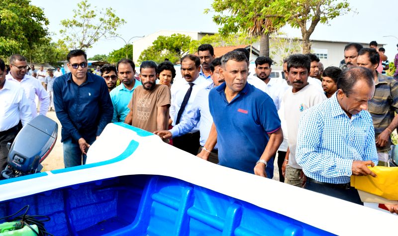 யாழ்ப்பாணம் மாவட்டத்திற்கு 03 படகுகளும் , முல்லைத்தீவு மாவட்டத்திற்கு 13 படகுகளும், மன்னார் மாவட்டத்திற்கு 02 படகுகளுமாக வழங்கி வைக்கப்பட்டன.