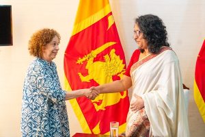 சுவிஸில் அடுக்குமாடிக் குடியிருப்பில்  பாரிய தீவிபத்து
