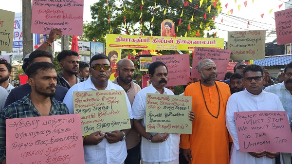 யாழ்ப்பாணம் நல்லூர் பகுதியில் தியாக தீபம் திலீபனின் நினைவாலயத்தில் அஞ்சலிக்காக வைக்கப்பட்டிருந்த தியாக தீபத்தின் சிலையை பொலிஸார் பெயர்த்து எடுத்து சென்றமையை கண்டித்தும், சிலையை மீள அவ்விடத்தில் நிறுவ வேண்டும் எனவும் யாழில் போராட்டம் முன்னெடுக்கப்பட்டது.