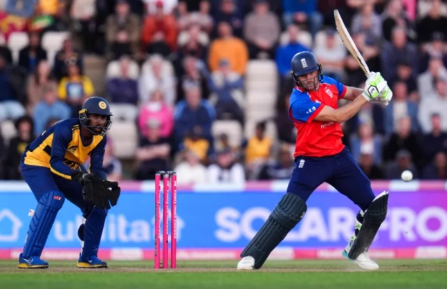 Utilita Bowl மைதானத்தில் நடைபெற்ற முதலாவது T20 போட்டியில், இங்கிலாந்து அணி 119 ஓட்டங்கள் வித்தியாசத்தில் இலங்கையை வீழ்த்தியது.