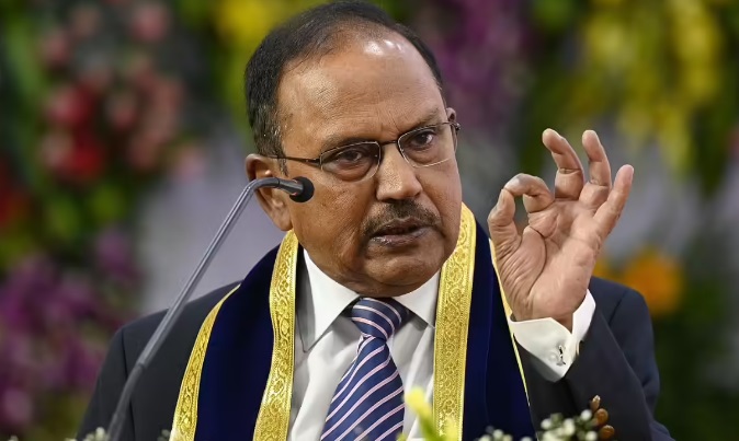 இந்திய தேசிய பாதுகாப்பு ஆலோசகர் (NSA) அஜித் தோவல், தனது ஆரம்பகால உளவுப் பணியின் போது சந்தித்த மிகக் கடினமான தருணம் ஒன்றைப் பகிர்ந்து கொண்டுள்ளார்.
