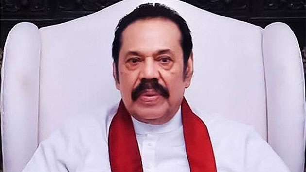 “மஹிந்த ராஜபக்ச வைத்தியசாலையில் தங்கி இருந்து தொடர்ந்து சிகிச்சைப் பெற்றுவருகின்றார்.”- என்று ஸ்ரீலங்கா பொதுஜன பெரமுன கட்சியின் ஊடகப் பேச்சாளர் சஞ்ஜீவ எதிரிமான்ன தெரிவித்தார்.