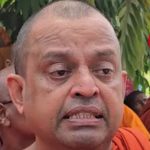 ஞானசார தேரரை விடுவிப்பதற்கான போராட்டத்தில் இருந்து நாம் பின்வாங்கவில்லை. எமது போராட்டம் தொடர்ந்து கொண்டிருக்கின்றது என்று உலப்பனே சுமங்கல தேரர் தெரிவித்தார்.