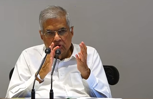ஐக்கிய தேசியக் கட்சியும், ஐக்கிய மக்கள் சக்தியும் ஒன்றிணைந்தால் வெற்றிபெற்றுவிடலாம் எனச் சிலர் கருதுகின்றனர். ஆனால், தற்போது அரசியல் கட்டமைப்பு முழுமையாக மாறியுள்ளது. கட்சிகள் ஒன்றிணைவதன் மூலம் மாத்திரம் வெற்றிபெற முடியாது.