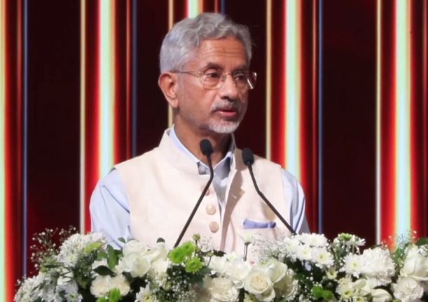உலகளாவிய நெருக்கடிகளைத் தீர்ப்பதில் ஐக்கிய நாடுகள் சபை தலைமைத்துவத்துடன் செயல்பட வேண்டுமே தவிர, வெறும் பார்வையாளராக இருக்கக்கூடாது என இந்திய வெளியுறவு அமைச்சர் எஸ். ஜெய்சங்கர் வலியுறுத்தியுள்ளார்.