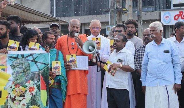 யாழ்ப்பாணம், நல்லூரில் அமைந்துள்ள தியாக தீபம் திலீபனின் நினைவாலயத்தில் அஞ்சலிக்காக வைக்கப்பட்டிருந்த சிலை அகற்றப்பட்டமையைக் கண்டித்தும், அந்தச் சிலையை மீள அவ்விடத்தில் வைக்குமாறு வலியுறுத்தியும் இடம்பெற்றுவந்த மூன்று நாள் தொடர் 'அணையா விளக்கு - அமைதி வழிப் போராட்டம்' நேற்று ஐ.நா. வதிவிடப் பிரதிநிதி அலுவலகத்தில் மகஜர் கையளிப்போடு தற்காலிகமாக நிறைவுக்குக் கொண்டுவரப்பட்டது.